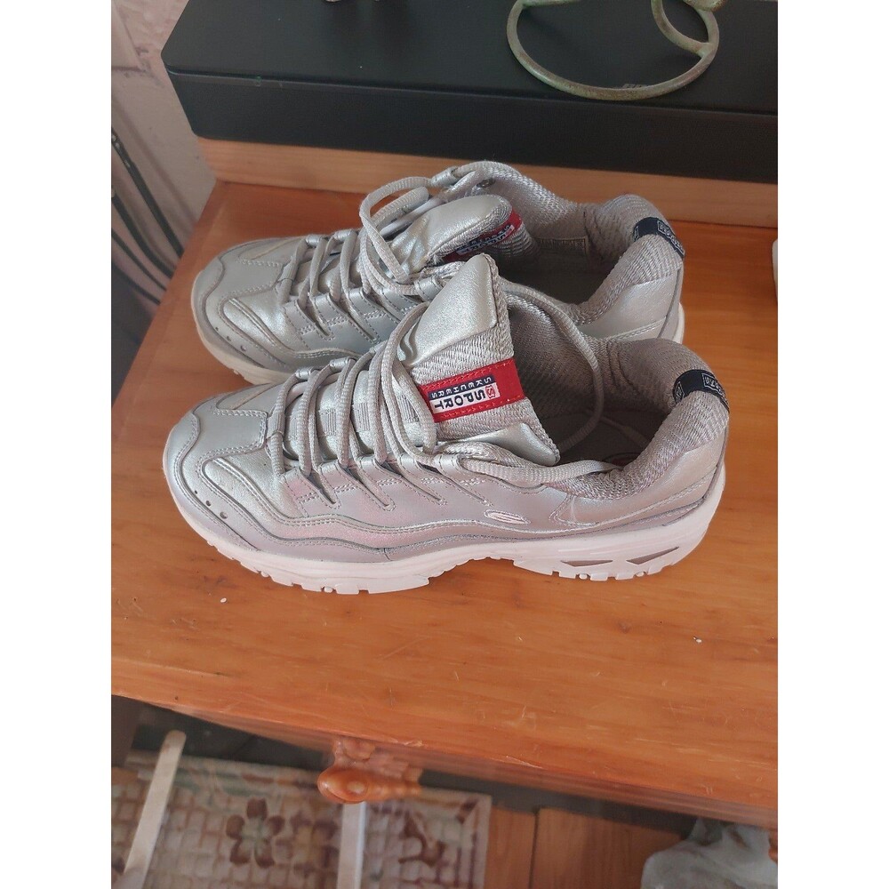 Sketchers